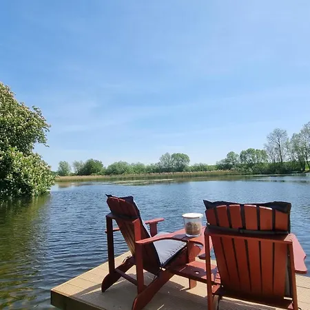 Gutshof Kaemmerich - Storchennest Altkalen