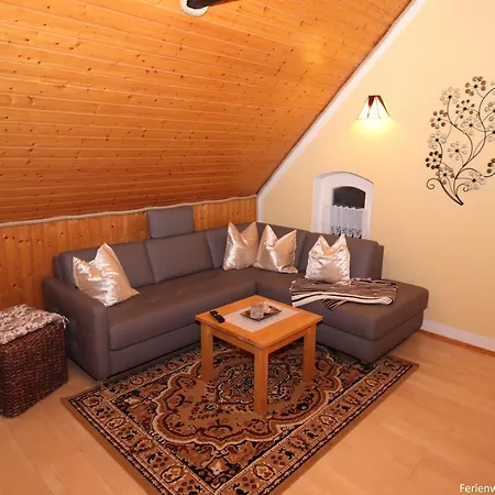 Gutshof Kaemmerich - Storchennest 아파트 *