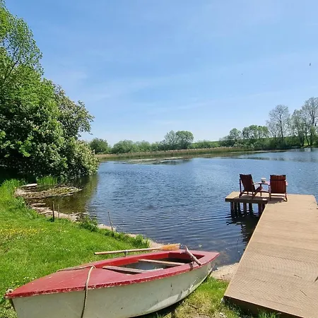 Gutshof Kaemmerich - Storchennest 아파트 *