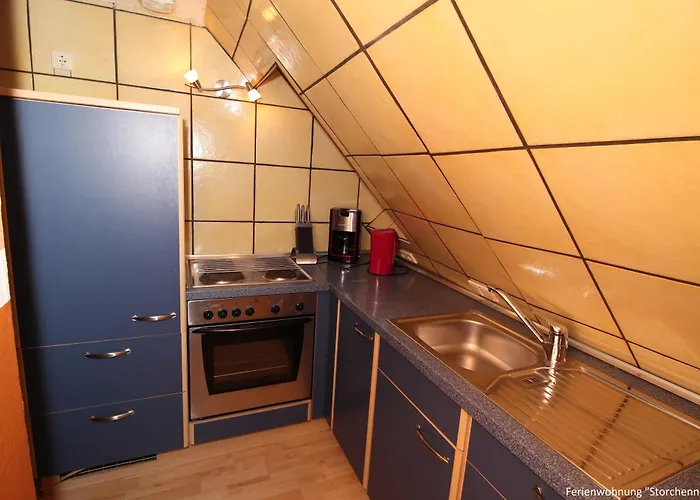 Gutshof Kaemmerich - Storchennest Апартаменты Altkalen